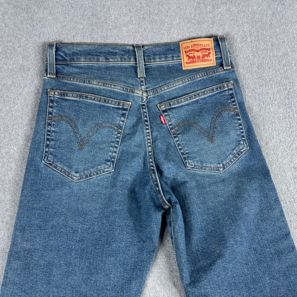 Levi's Women Wedgie Straight Fit High Rise Button Fly Jeans 29x28 Blue NWT